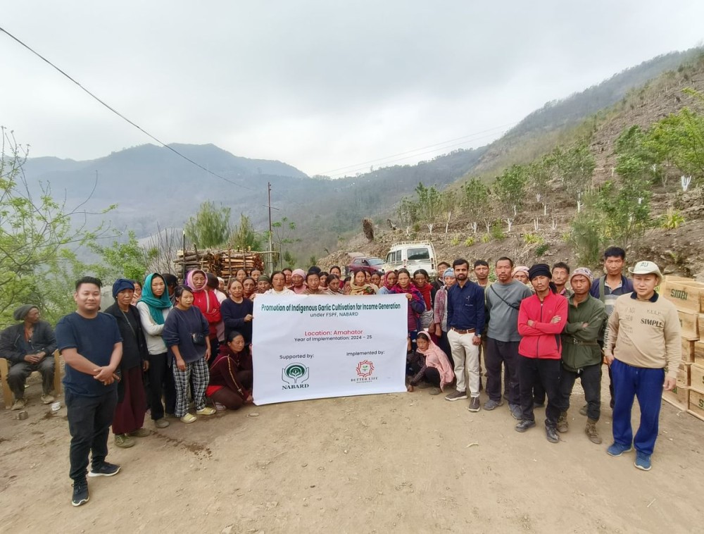 BLF Officials and KVK staffs Kiphire along with garlic farmers of Amahator at Amahator village